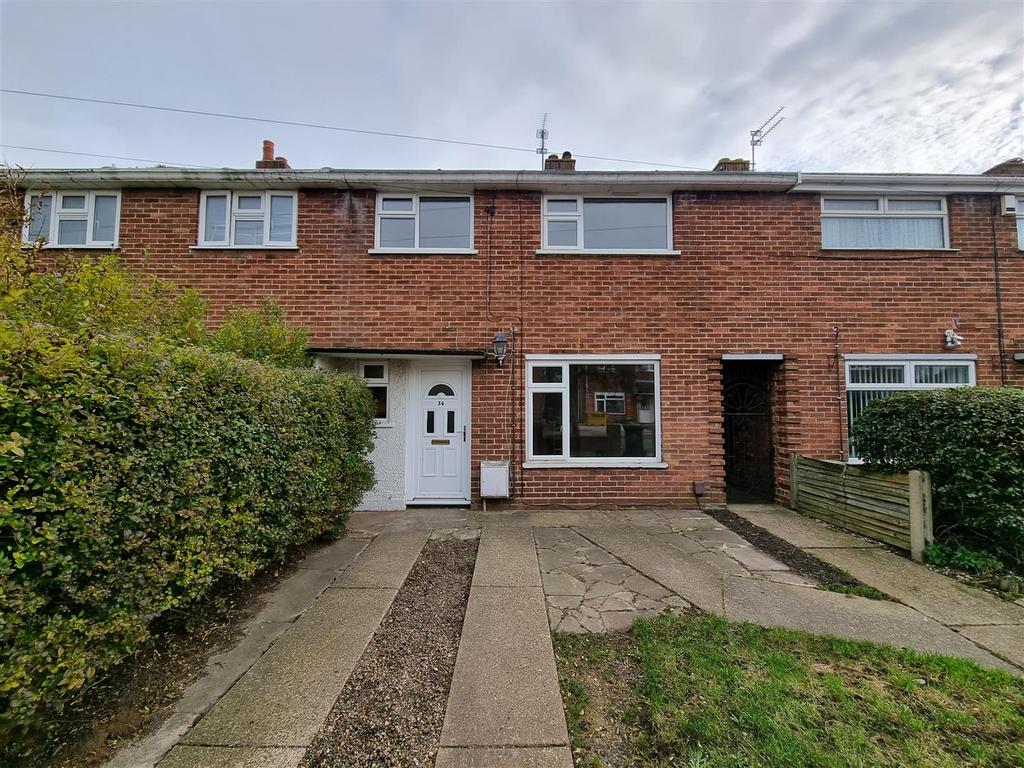 Newnham Green, Gorleston 3 bed terraced house £900 pcm (£208 pw)