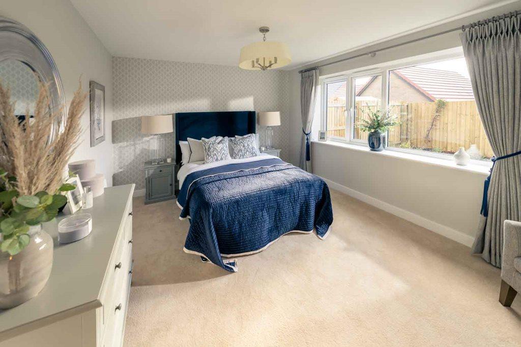 Strawberry Hill Gardens Show Bungalow - Bedroom