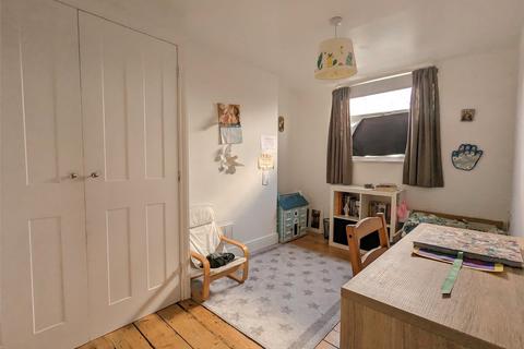 48 Killearn Road, London, SE6 1BT