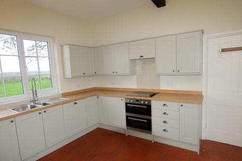 4 bedroom farm house to rent - Holwell Downs Farm Holwell Burford OX18 4JX