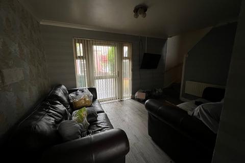 27 Heol Tyllwyd, Tonyrefail, Porth, CF39 8LW