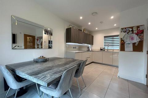 undefined, Meadowsweet Lane, Warfield, Berkshire, RG42