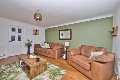 18 Nursery Lane, Whitfield, Dover, CT16 3HD