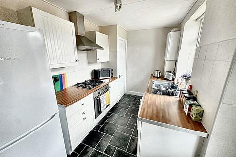 2 bedroom terraced house for sale - Galloping Green Road, Gateshead, Tyne and Wear, NE9 7XA