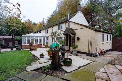 2 bedroom cottage for sale, Manor Lane, Bourne, PE10