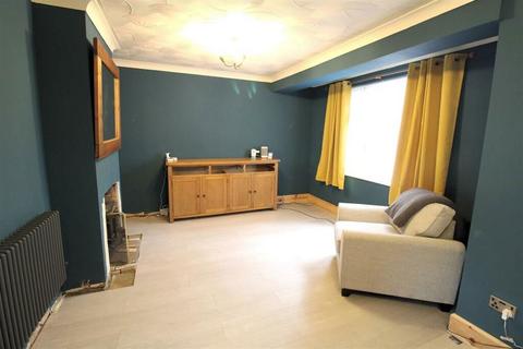 3 bedroom semi-detached house for sale - Harecroft Terrace, King's Lynn, Norfolk, PE30 2BZ