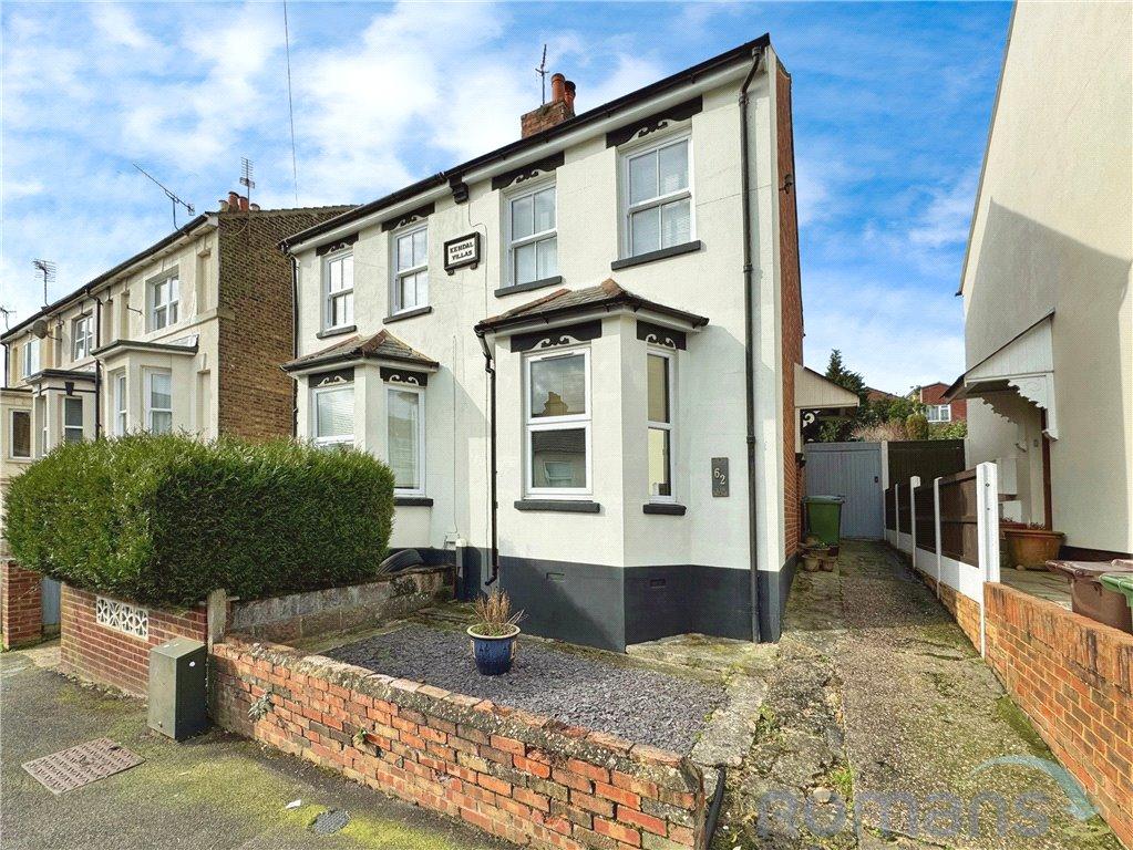 Waterloo Road, Aldershot, Hampshire 3 bed semidetached house for sale