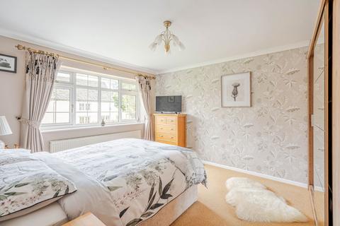 Yew Tree Bungalow High Street, Hawkesbury Upton, Badminton, GL9 1AU