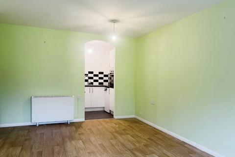 1 bedroom apartment for sale, Oakfields, Lychpit, Basingstoke