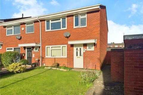 3 bedroom end of terrace house for sale, Lent Green Lane, Burnham, UK