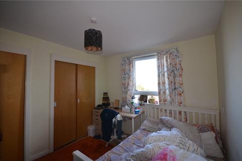 2 bedroom apartment for sale, Tuns Lane, Slough, Berkshire