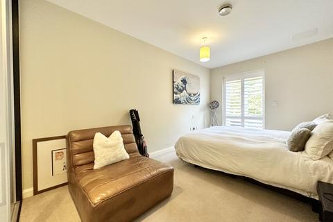 2 bedroom apartment for sale, London Road, Sunningdale, Ascot