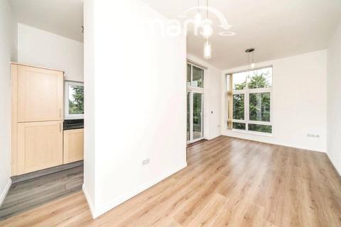 2 bedroom apartment for sale, Meadow Way, Caversham, Reading