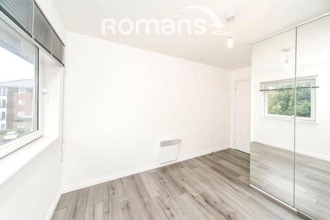 162 Meadow Way, Caversham, Reading, RG4 5LY