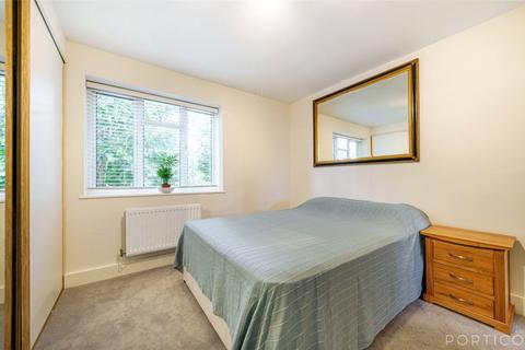 3 bedroom apartment for sale, Bishops Road, London