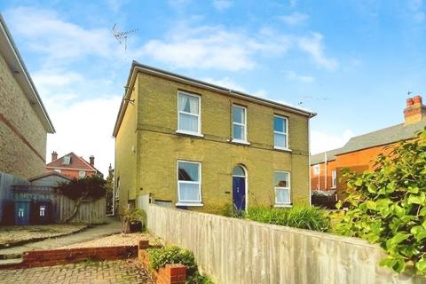 3 bedroom maisonette for sale, West Hill Road, Cowes, Isle of Wight