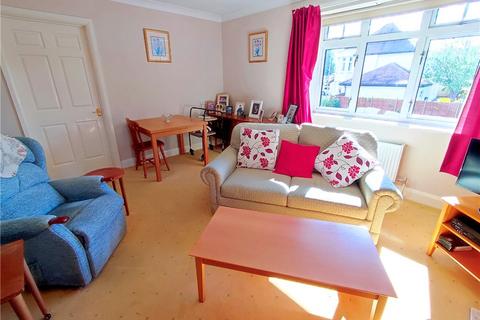 2 bedroom retirement property for sale - Cyncoed, Cardiff CF23