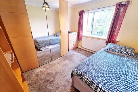 undefined, Waun Fach, Pentwyn, Cardiff