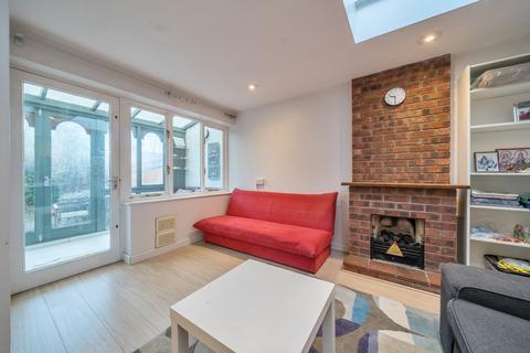 2 bedroom terraced house for sale, Henley Street, East Oxford