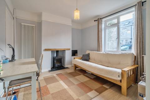 2 bedroom terraced house for sale, Henley Street, East Oxford