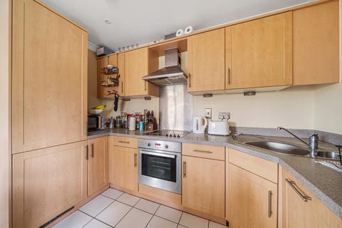 3 bedroom apartment for sale, Reliance Way, East Oxford