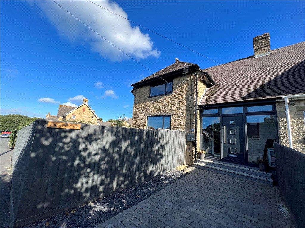 Beatrice Avenue, East Cowes, Isle of... 3 bed semidetached house for