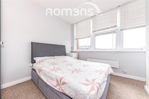 1 bedroom apartment for sale, Trident House, 38-44 Victoria Road, Farnborough