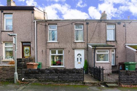 3 bedroom terraced house for sale, Station Road, Risca, Newport. NP11