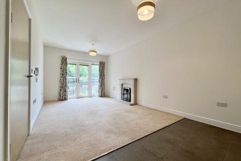 2 bedroom apartment for sale - Redfields Lane, Church Crookham, Fleet GU52