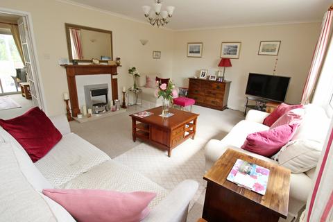3 bedroom bungalow for sale, Graeme Road, Norton, Yarmouth