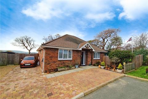3 bedroom bungalow for sale, Windsor Drive, Freshwater, Isle of Wight