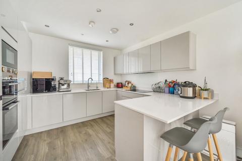 12 Barton Fields Road, Headington, Oxford, OX3 9FQ