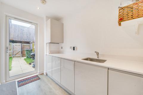 12 Barton Fields Road, Headington, Oxford, OX3 9FQ