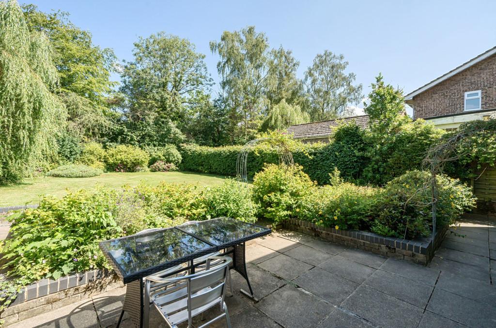 Lewis Close, Headington, Oxford 6 bed detached house for sale £1,100,000