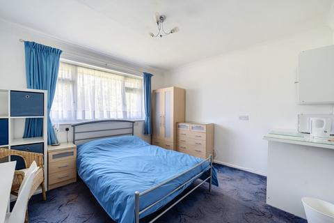 undefined, Lewis Close, Headington, Oxford