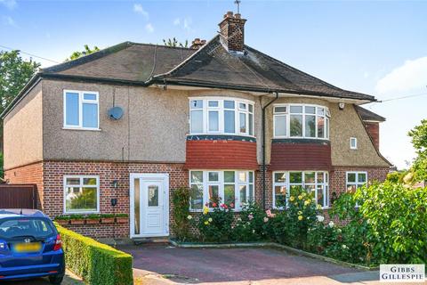 5 bedroom semi-detached house for sale, Fernbrook Drive, Harrow, Middlesex
