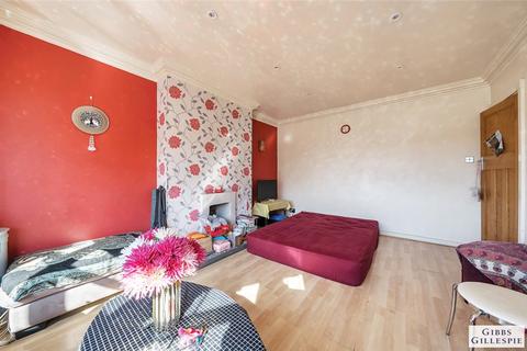 2 bedroom apartment for sale, High Mead, Harrow, Middlesex