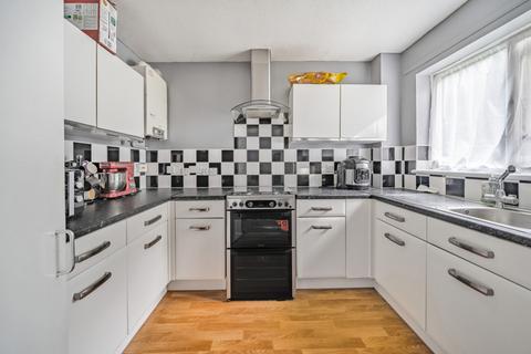 1 bedroom apartment for sale, Chairborough Road, High Wycombe