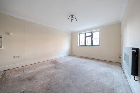 1 bedroom apartment for sale, Swakeleys Road, Ickenham, Uxbridge