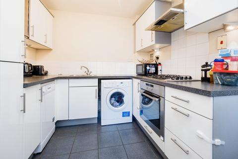 2 bedroom apartment for sale, Stone Court, Flint Close, Stratford