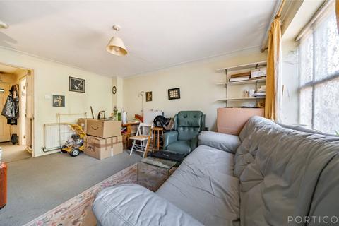 2 bedroom terraced house for sale - London, London E12