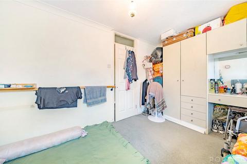 2 bedroom terraced house for sale - London, London E12