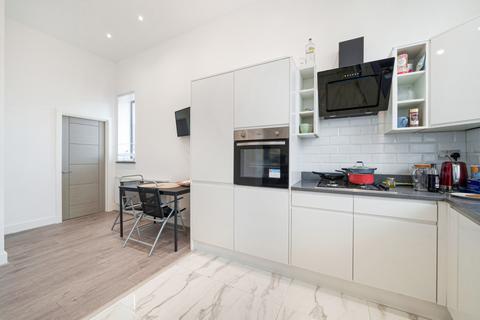 1 bedroom apartment for sale - London, London E15