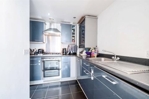 1 bedroom apartment for sale, Bramley Crescent, Ilford, Gants Hill