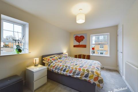 8 Babbage Grove, Leighton Buzzard, LU7 3GA