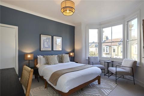 3 bedroom apartment for sale, Morley Road, London