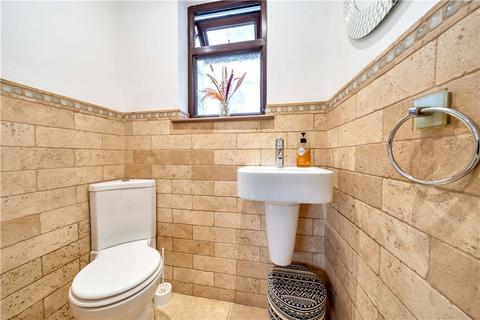 19 Morley Road, London, E10 6LJ