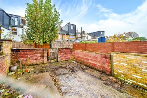 22 Balfour Road, London, W13 9TN