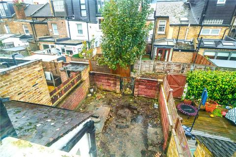 22 Balfour Road, London, W13 9TN