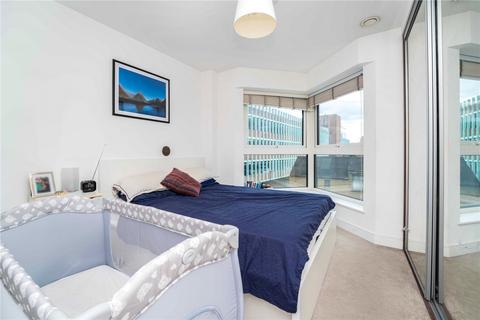 1 bedroom apartment for sale, Trafalgar HouseNEB220134, Dickens Yard, Longfield Avenue